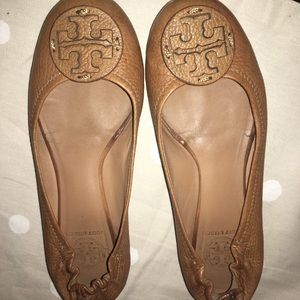 24HR sale- Tory Burch tan flats